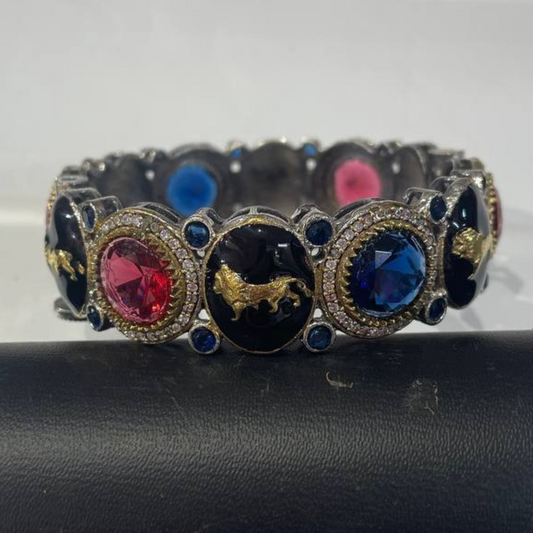SHAMSHEARA MULTY BRACELET