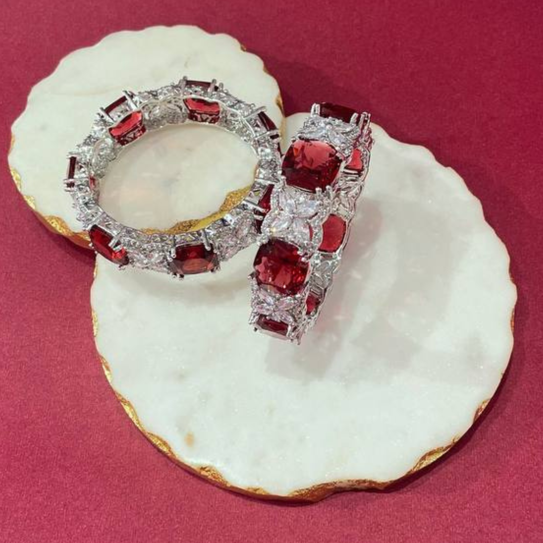 NAKSHTRA RED(2/4) BANGLES