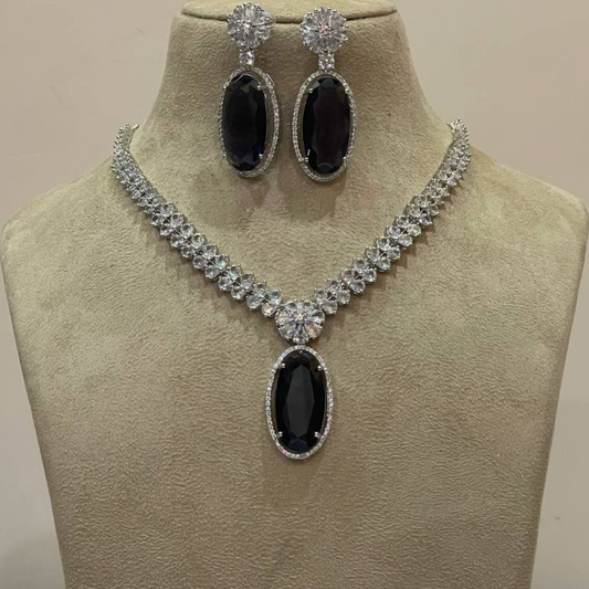 SHASHA VOILET NECKLACE