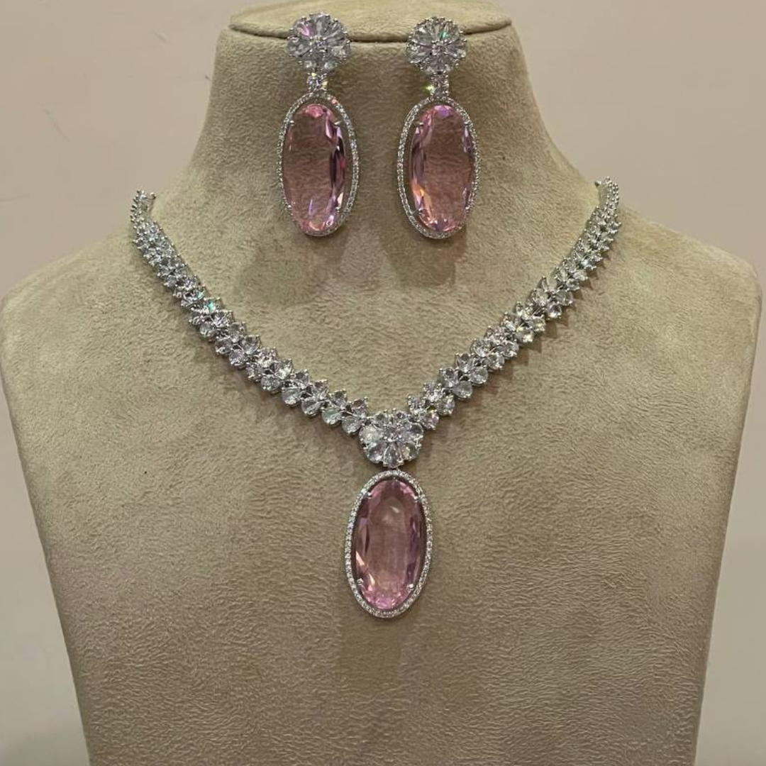 SHASHA PINK NECKLACE