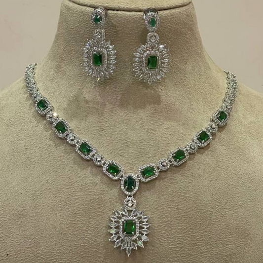 HARITAASH EMERALD NECKLACE