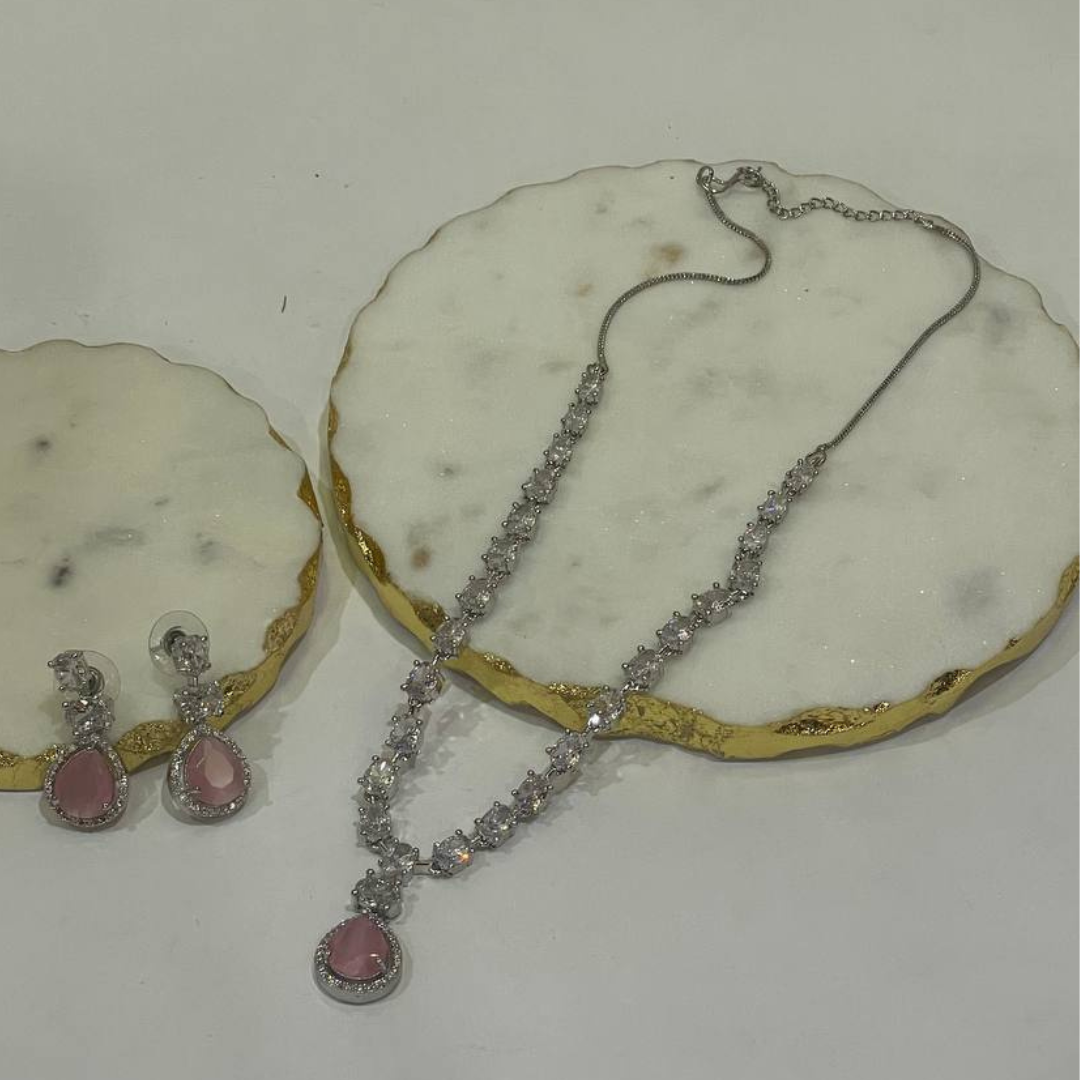 REHEMA PINK NECKLACE