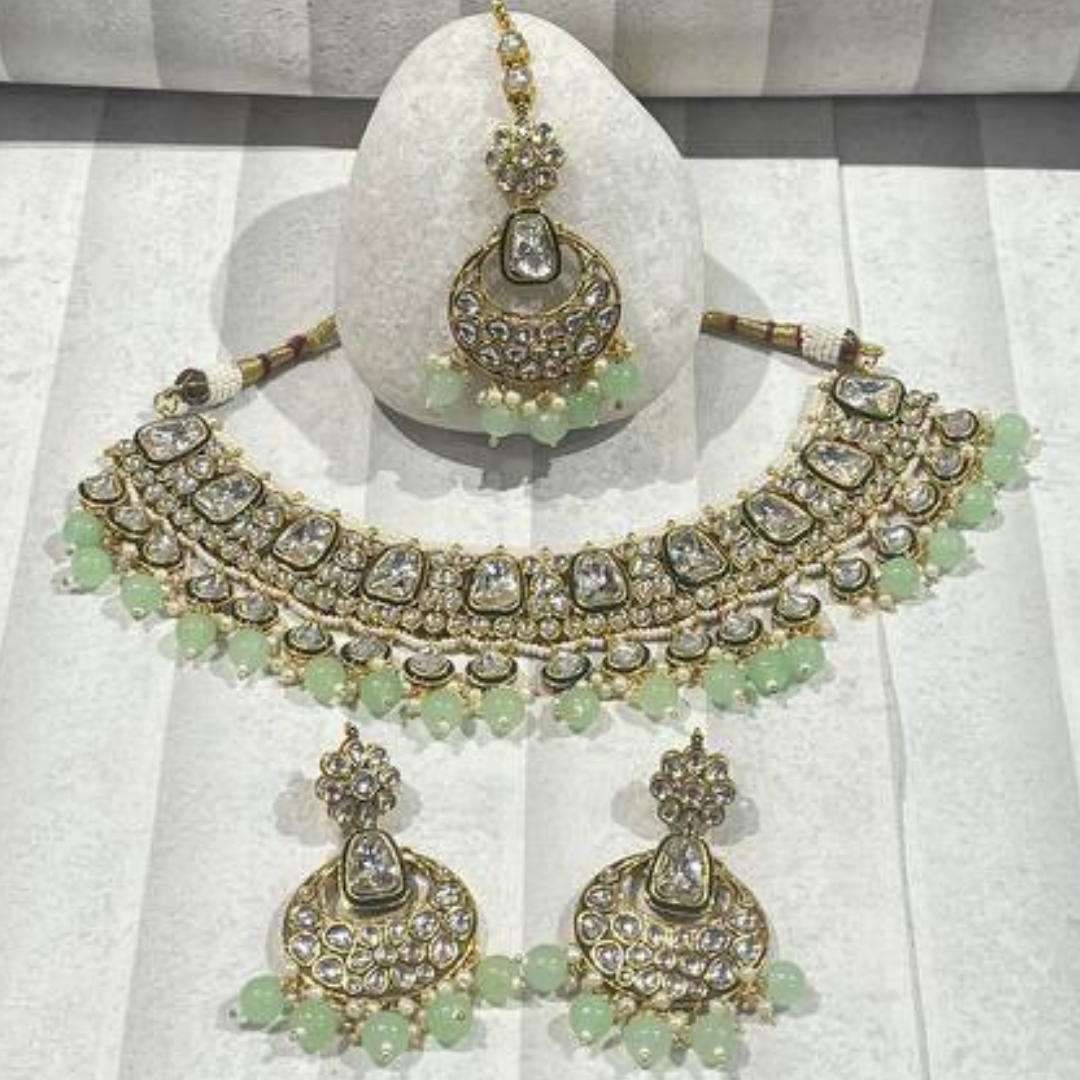KUSHALA MINT-GREEN NECKLACE