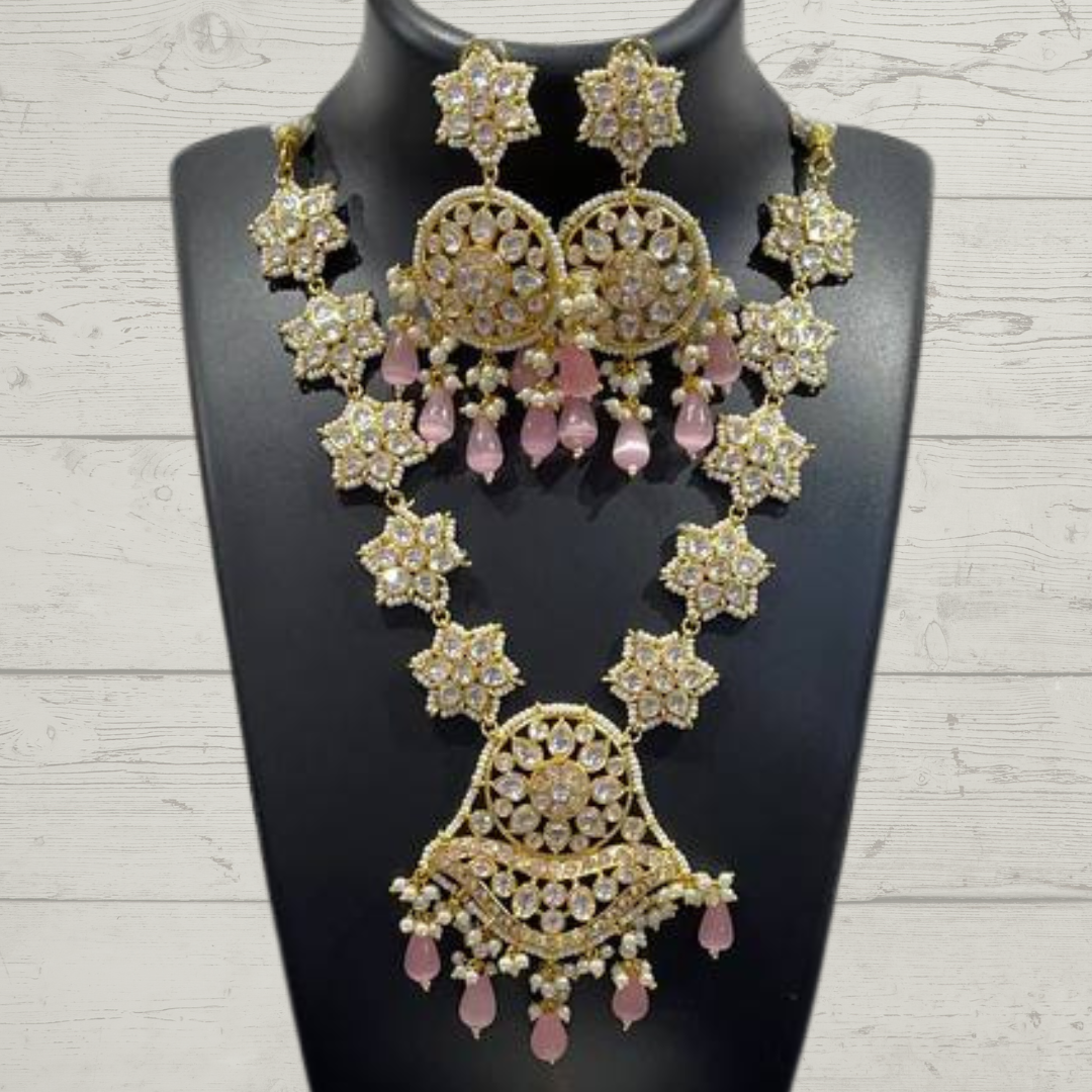 KAMLAYANI PINK NECKLACE