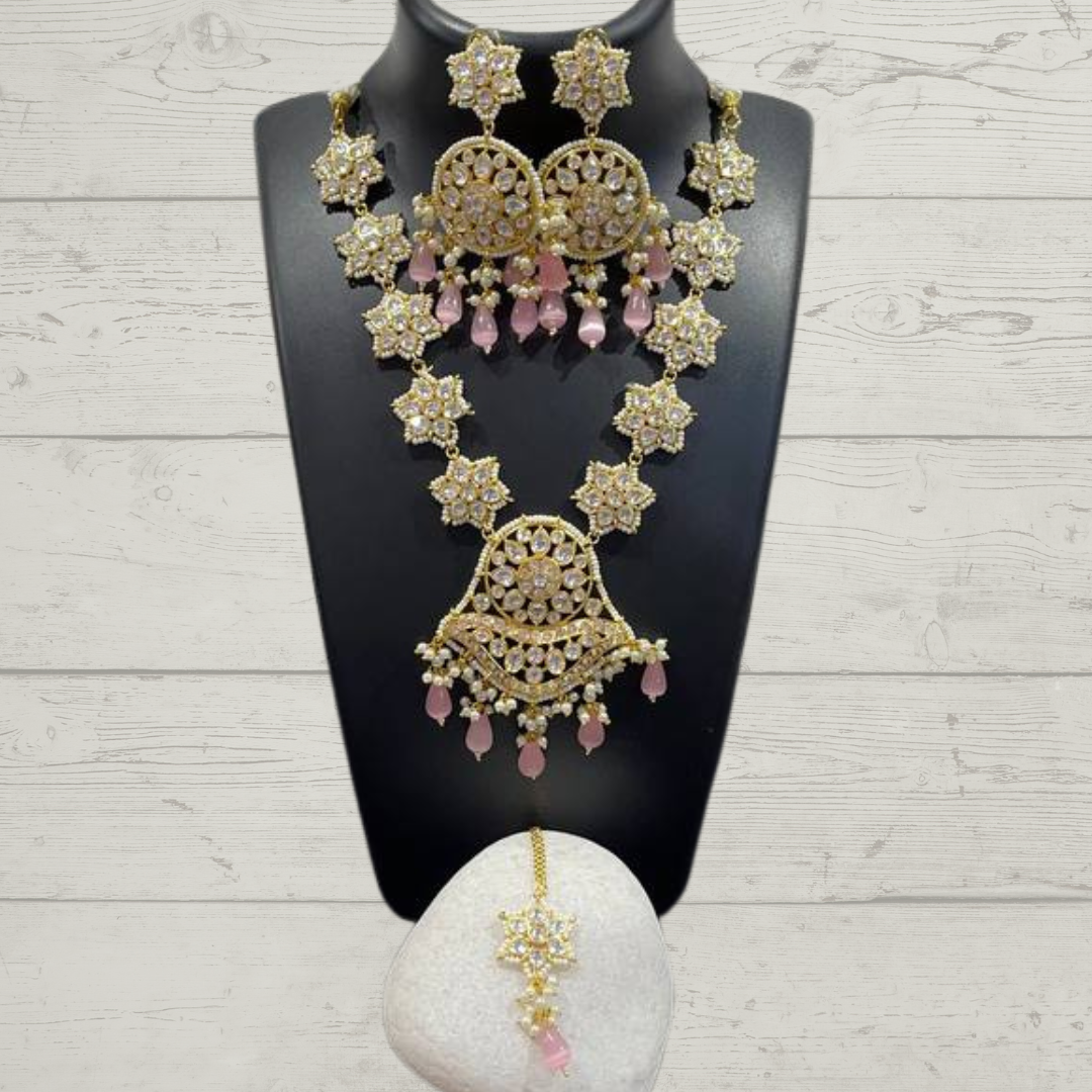 KAMLAYANI PINK NECKLACE