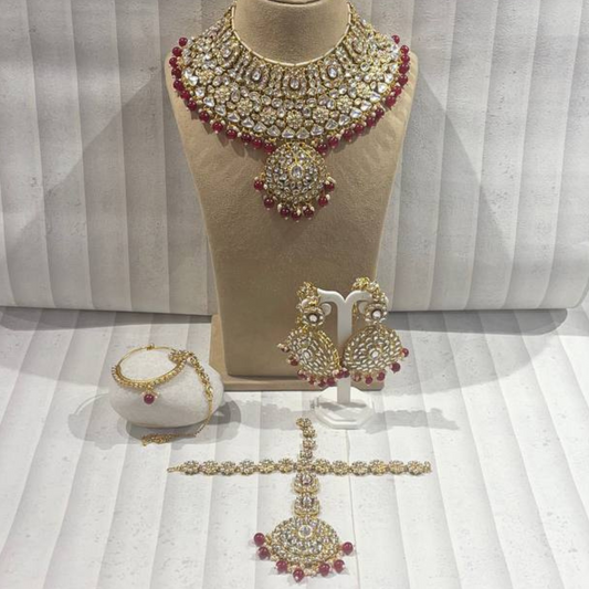 VANSHIKA RED NECKLACE