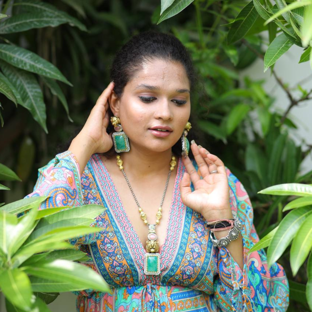 KOHINOOR EMERALD NECKLACE