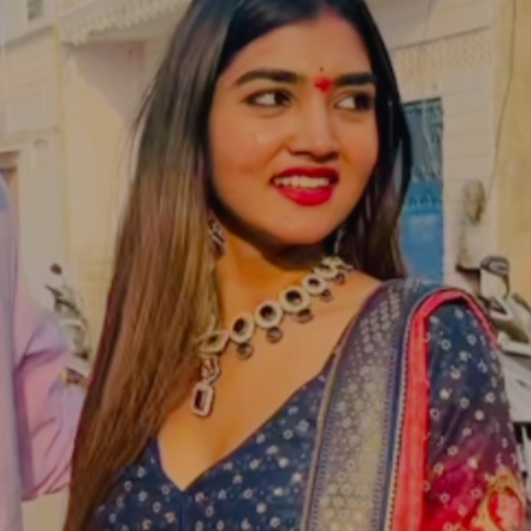 SOMYA BLUE NECKLACE