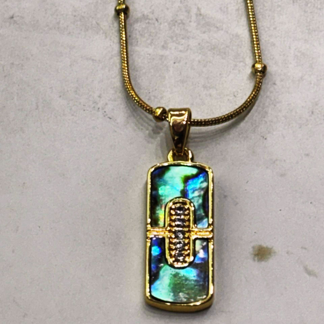 GR iera chain necklace