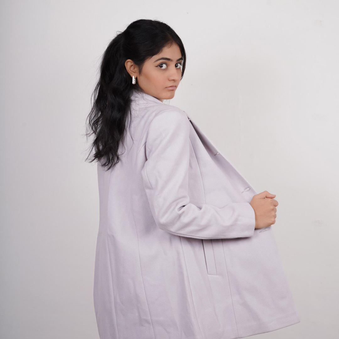 White johira  coat