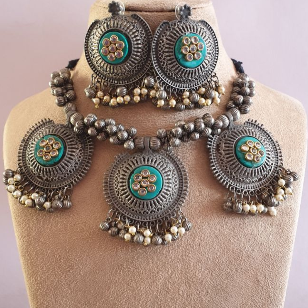 MADALIA BHOOMI NECKLACE