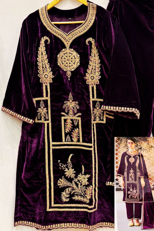 Jamuna Sana-Noor suit