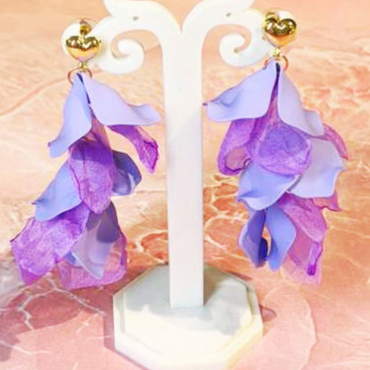 LAVENDER PETAL EARRINGS