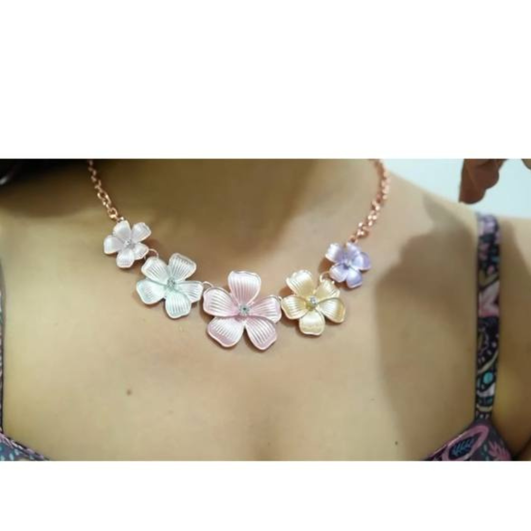 5-Flora chain necklace