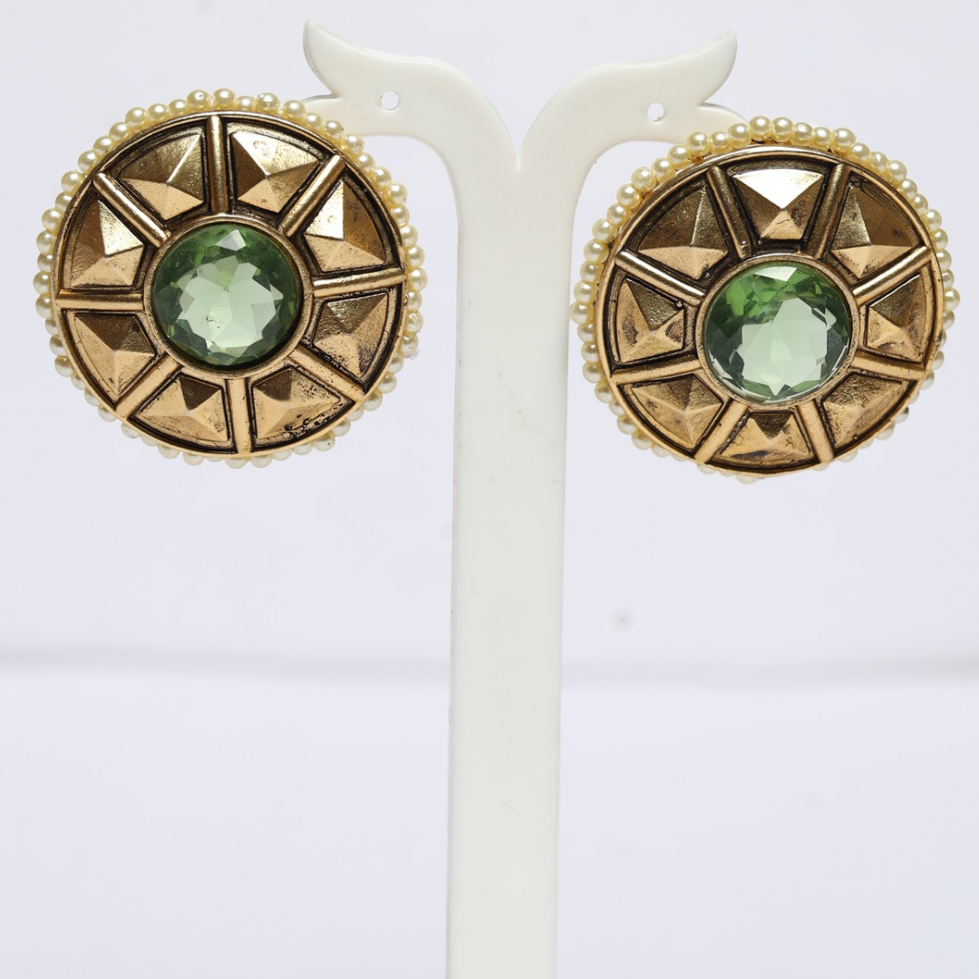 JOKA GREEN STUD EARRINGS