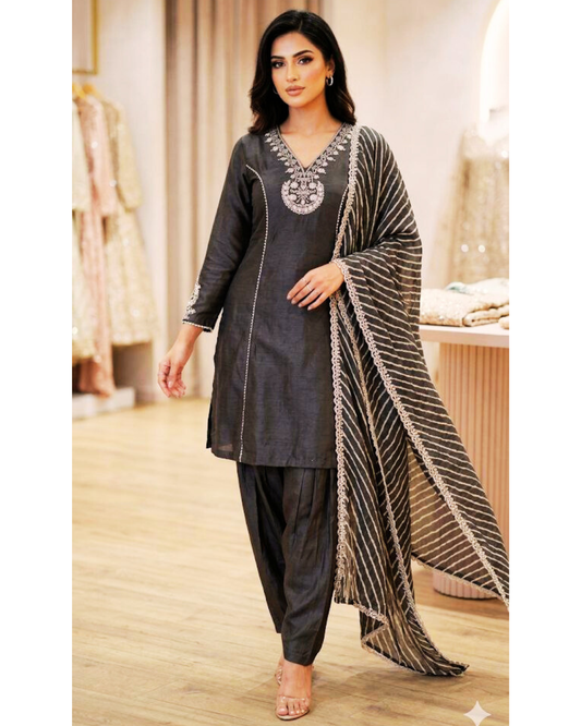 Charkol zubera suit