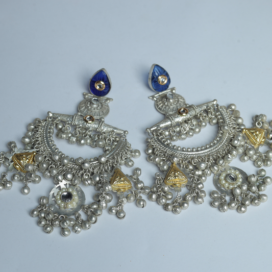 MAHVASH BLUE EARRING