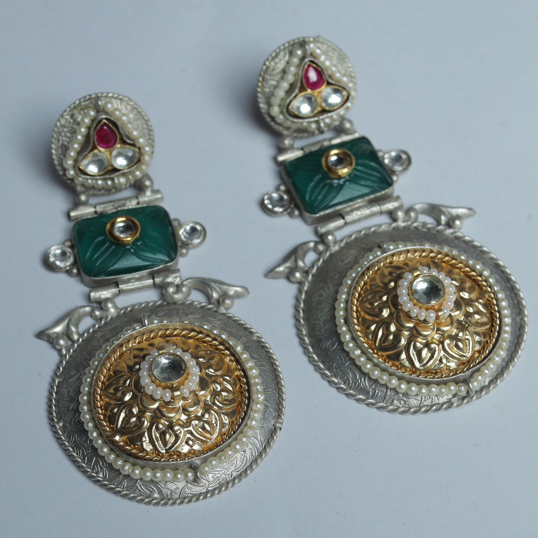 AHU GREEN EARRING