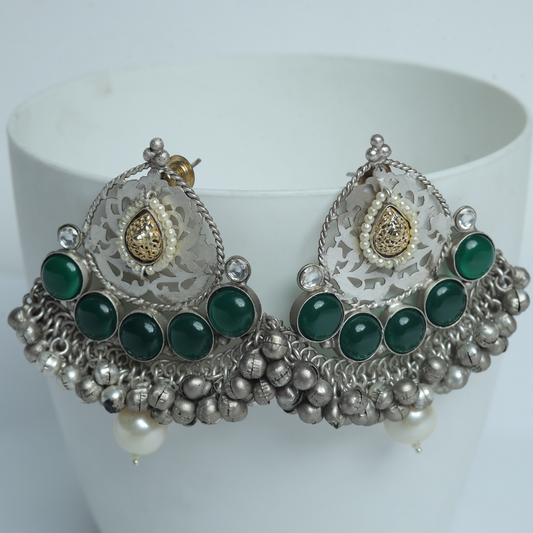 VARENYA EMERALD EARRING