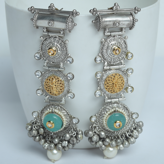 KHWAISH TURQUOISE EARRING