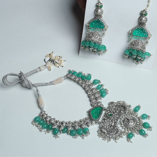 GREEN NOOR NECKLACE