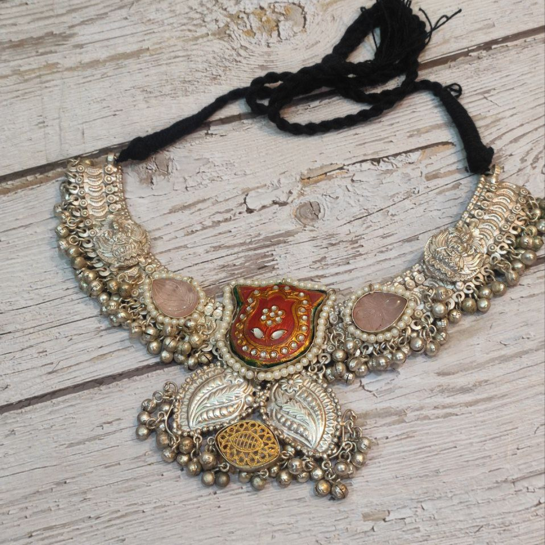 AADHYA NECKLACE