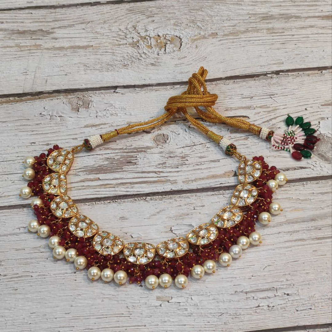 TYAANI KUNDAN CHARVI NECKLACE