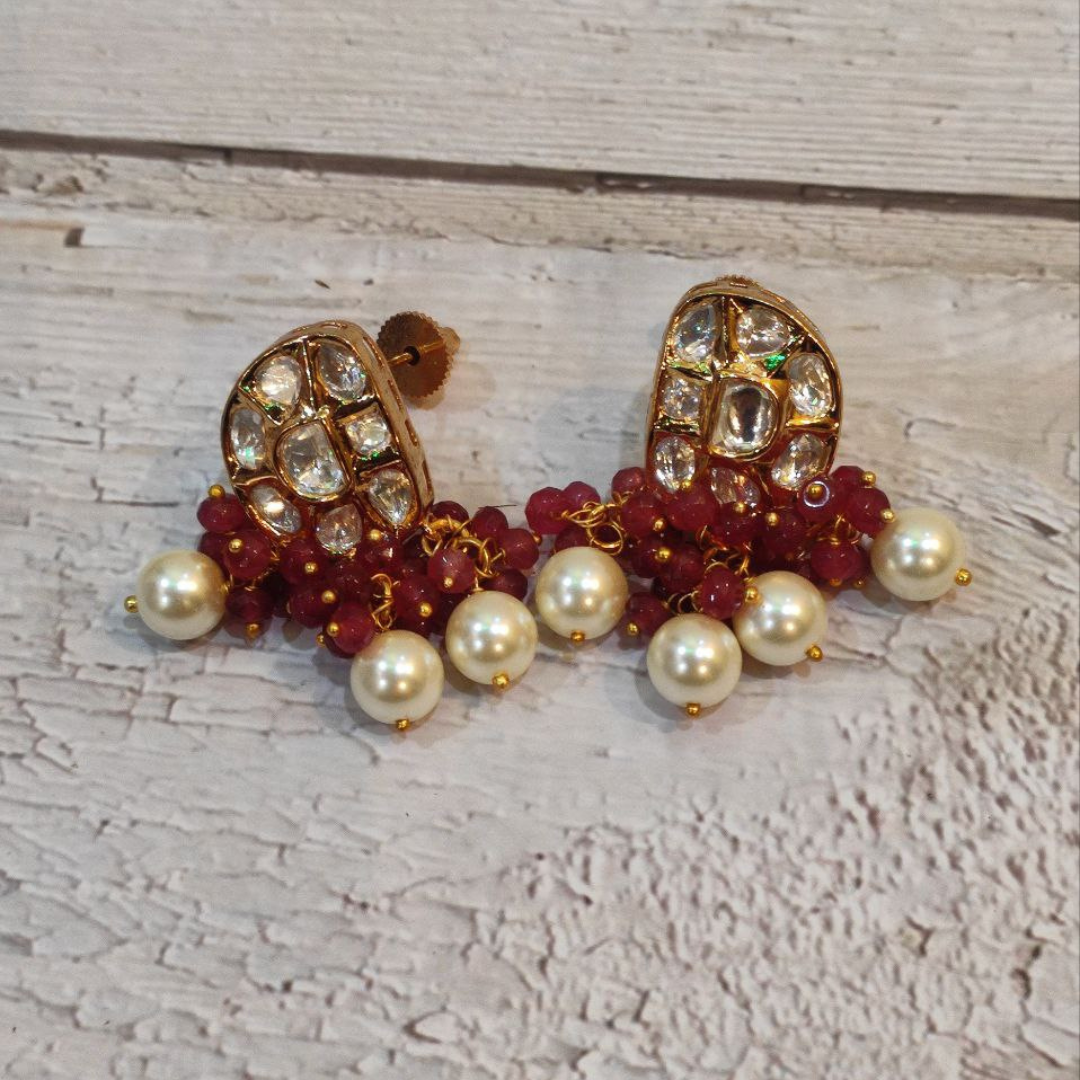 TYAANI KUNDAN CHARVI NECKLACE
