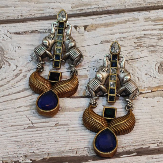 GAJGAMINI BLUE EARRING