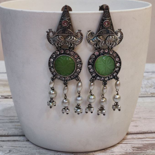 GOMATI MINT-GREEN EARRING