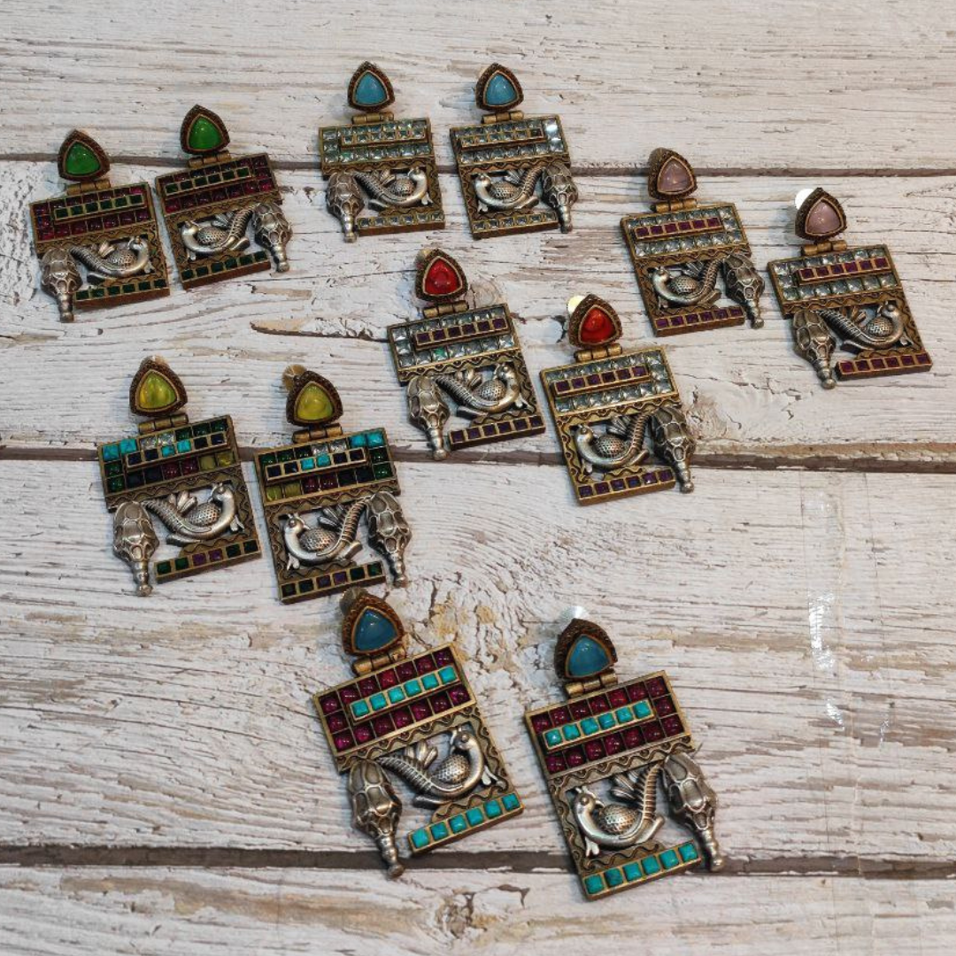 KALAPI BLUE (T) EARRING