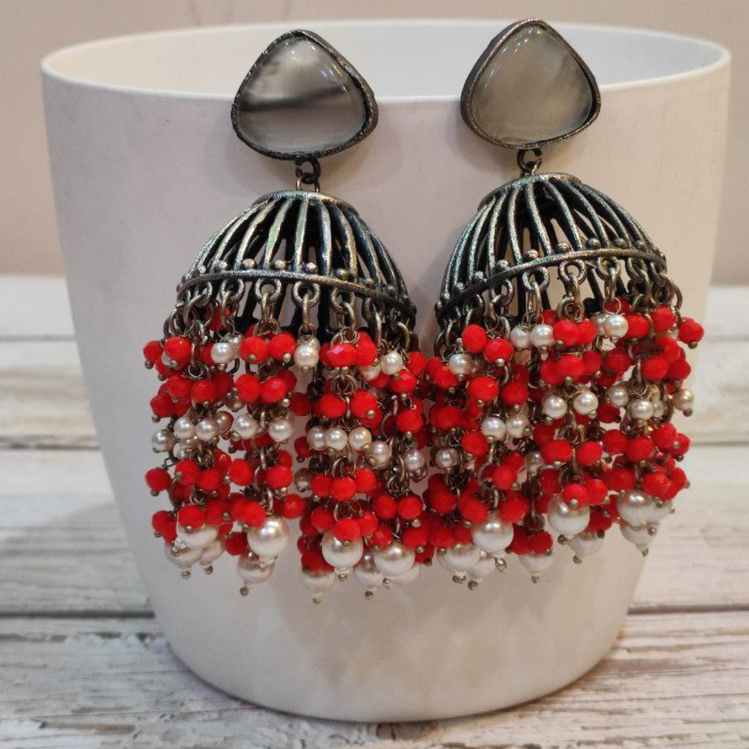 KASHISH WHITE EARRING