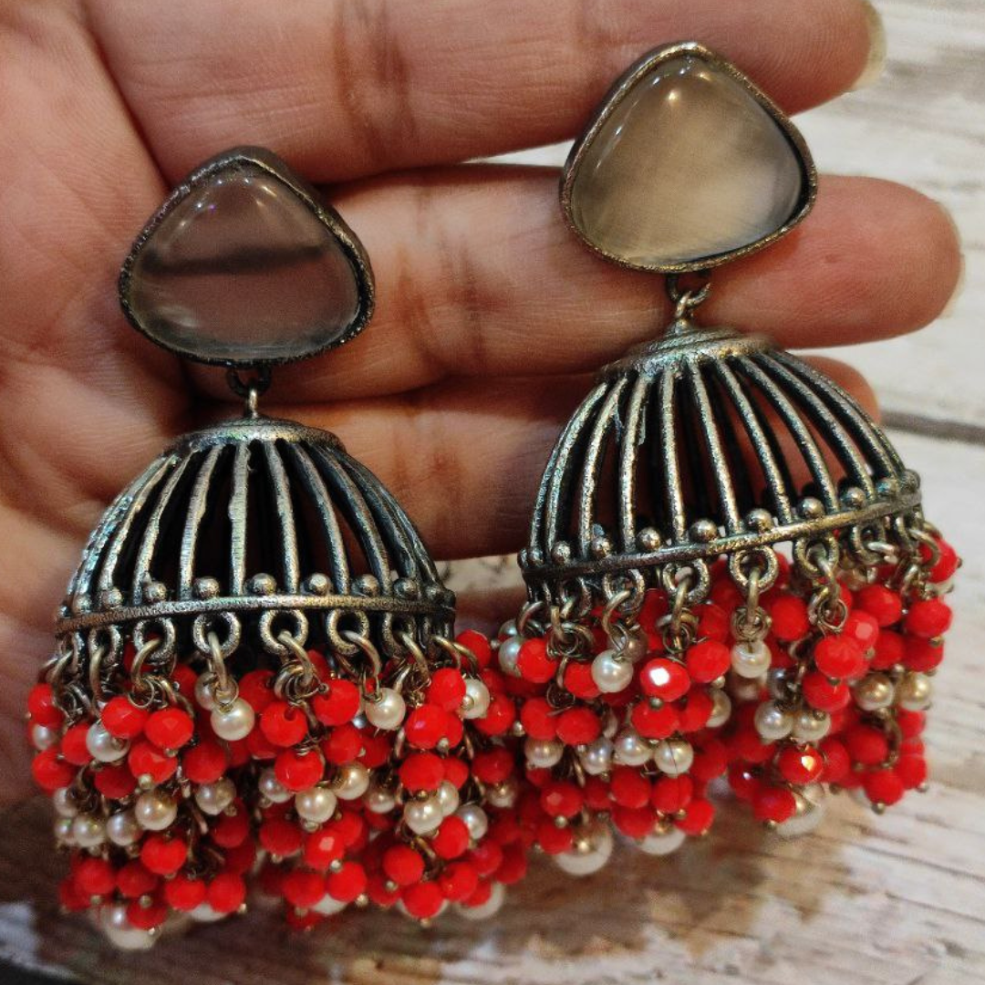 KASHISH WHITE EARRING
