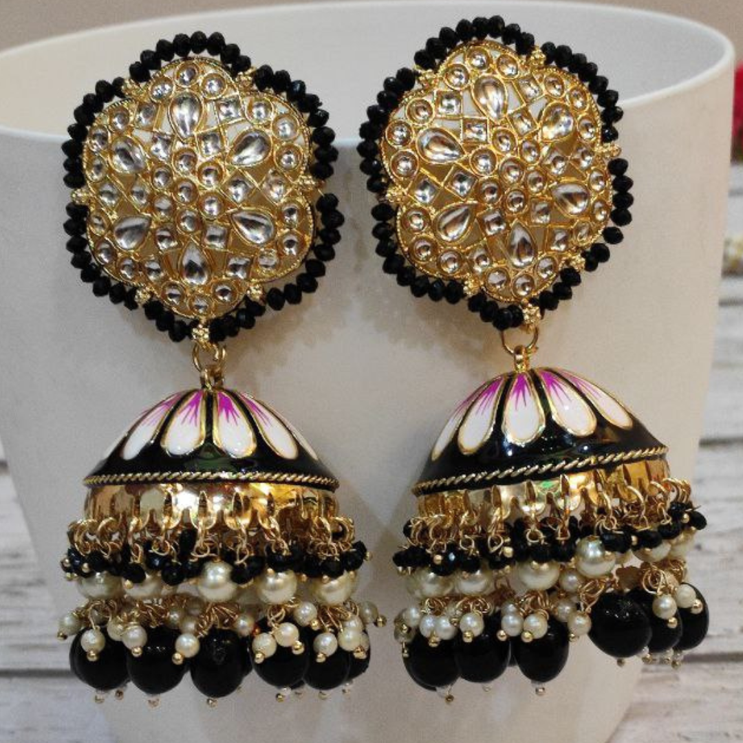 KOTAUKI BLACK EARRING