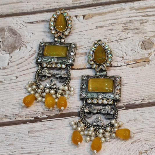 MANDOLA YELLOW EARRING