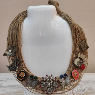 MOHINI (II) NECKLACE