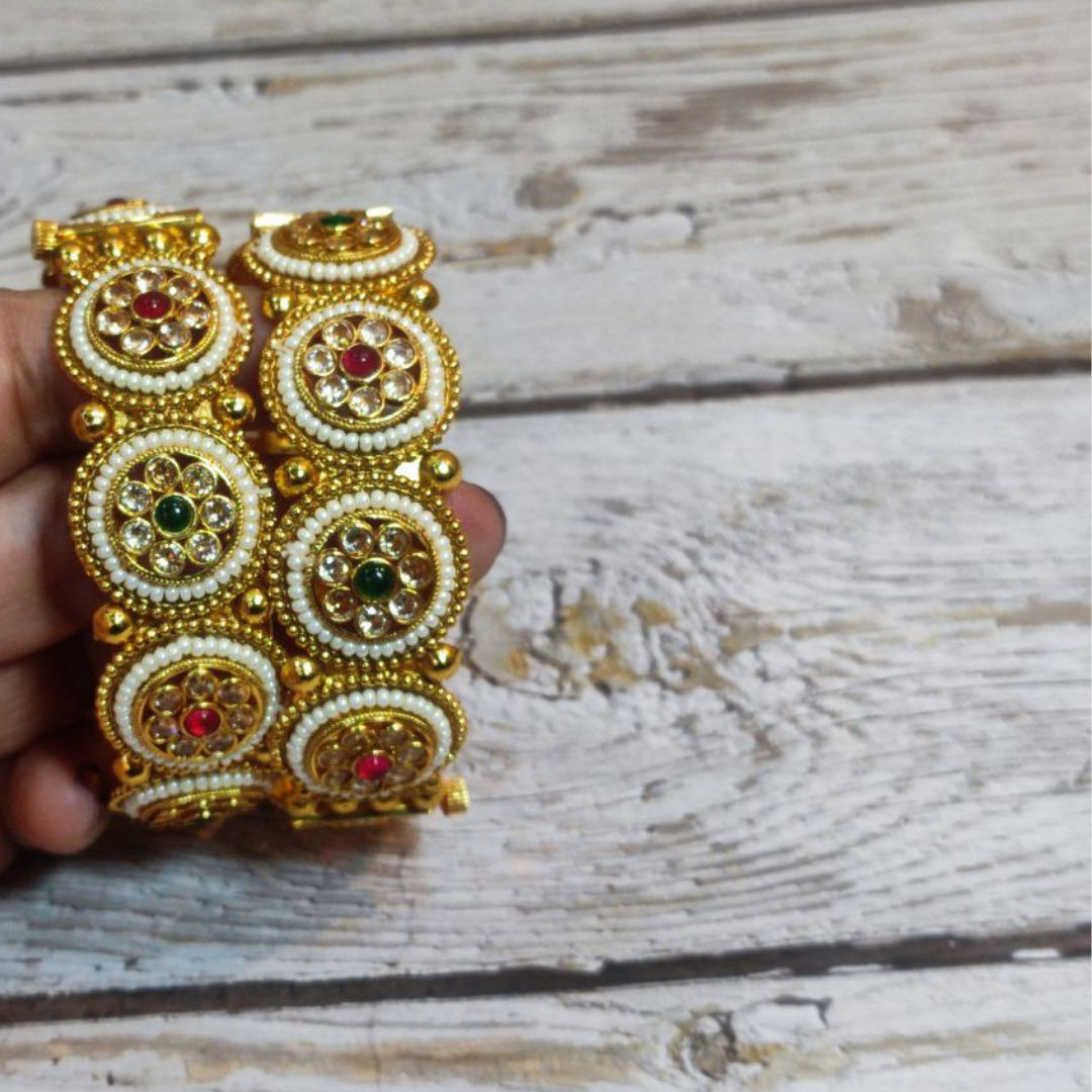 NAKHRAALI BANOO BANGLES