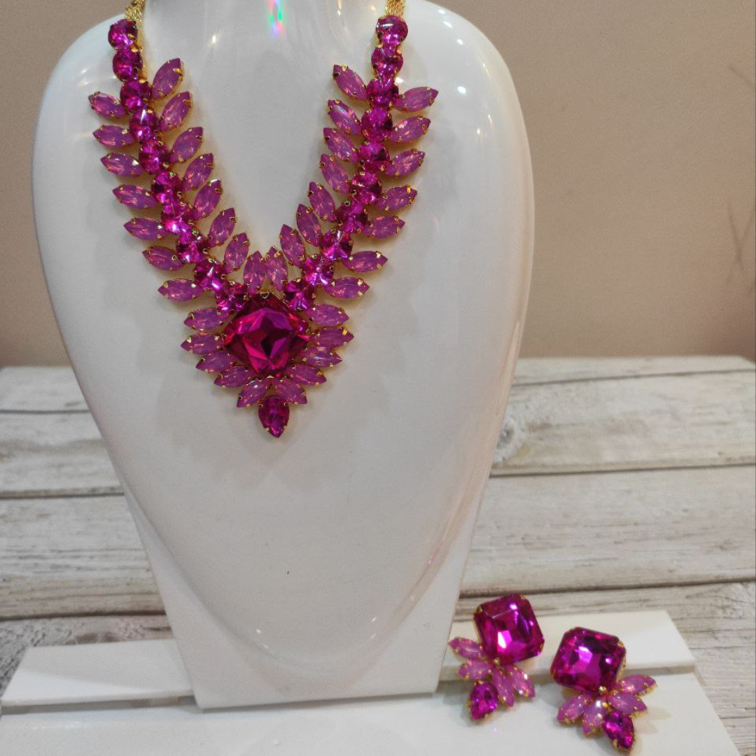 SOOK RANI NECKLACE