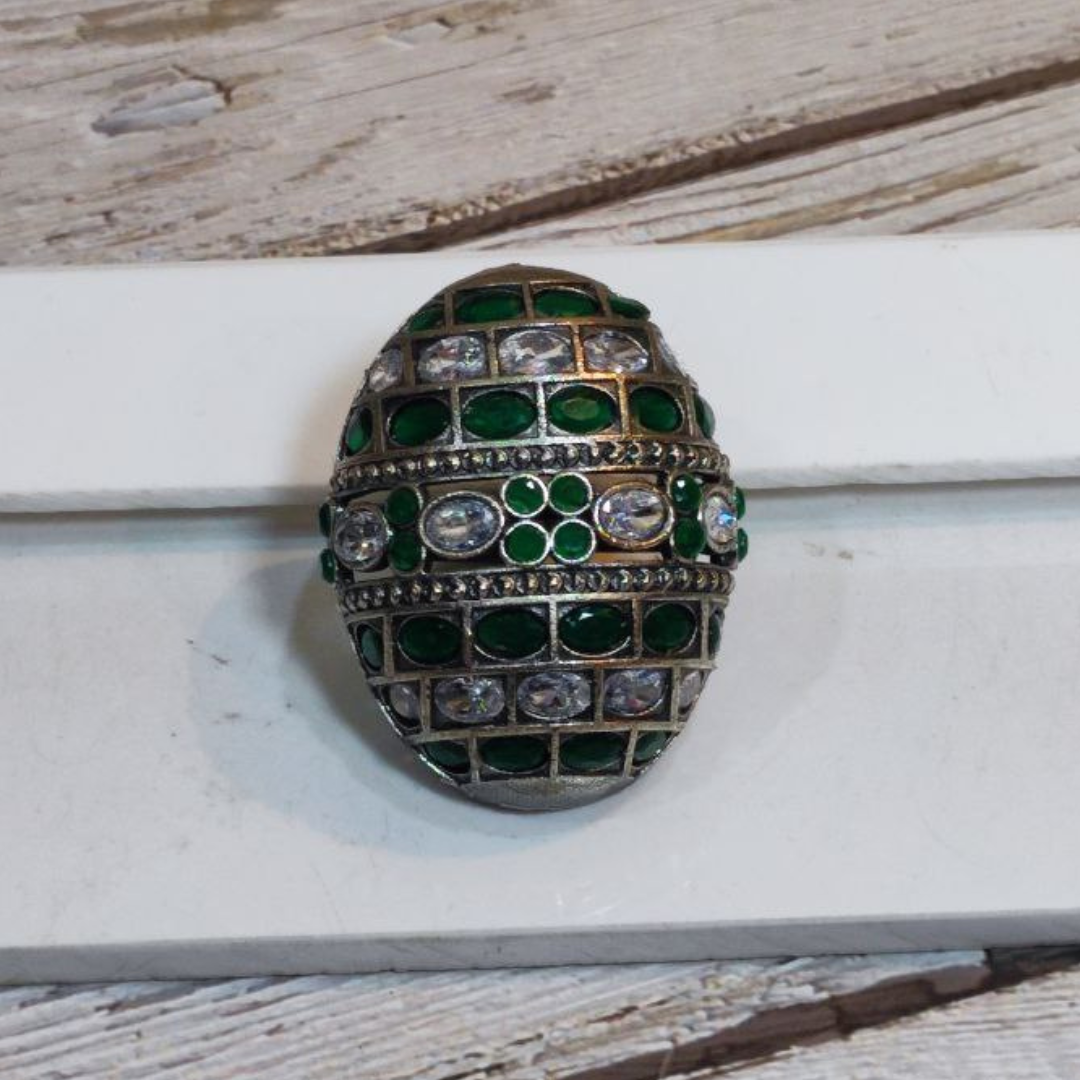 TURTLE EMERALD-WHITE RING