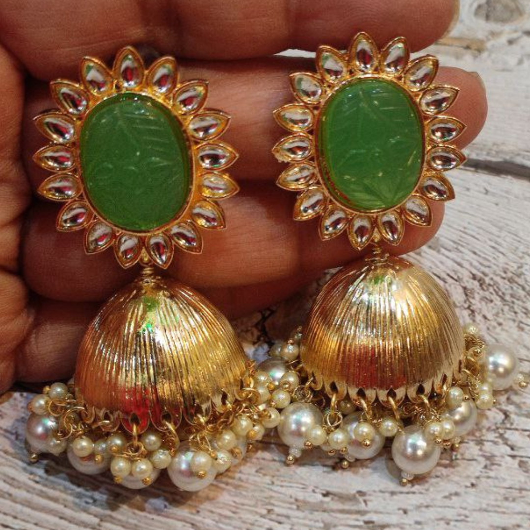 VANYA MINT GREEN EARRING