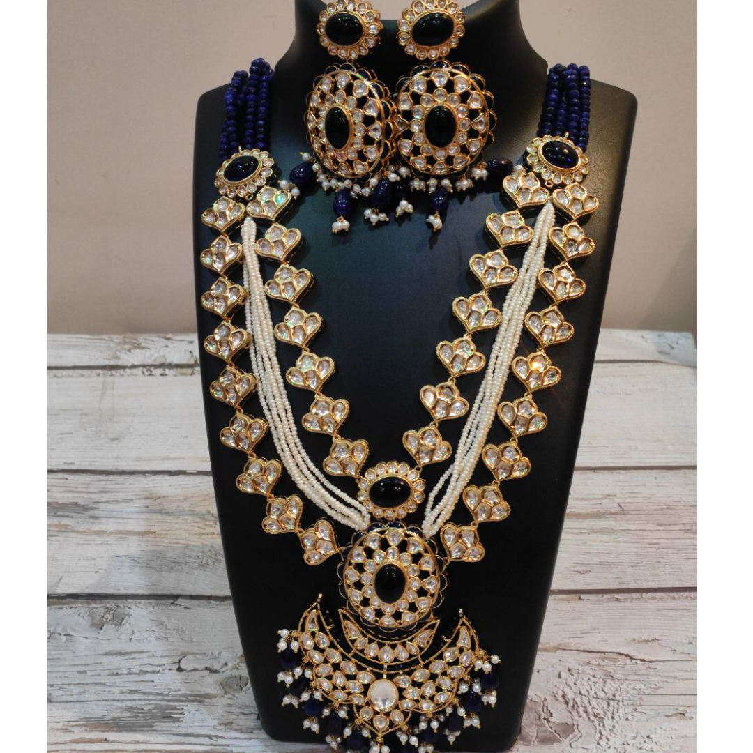 VASUNDHARA BLUE TYAANI KUNDAN NECKLACE
