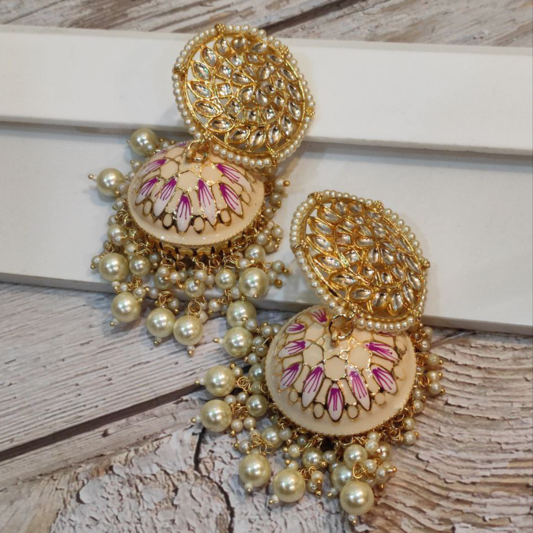 VASUKI IVORY EARRING