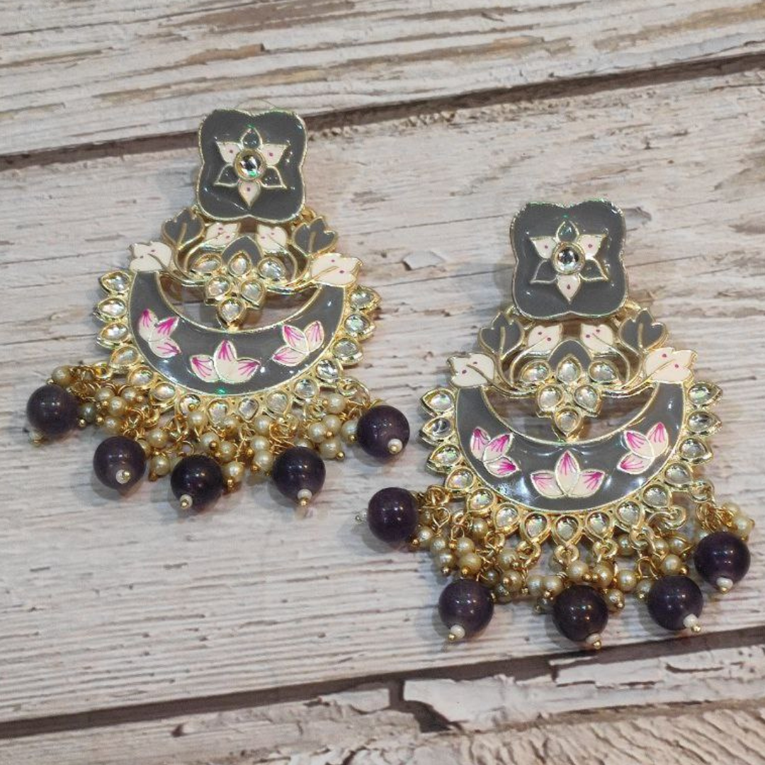 VELLA GREY EARRING
