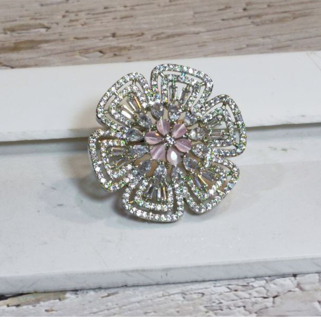 VICTORIA PINK (R) AD RING
