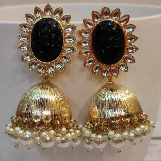 VANYA BLACK EARRING